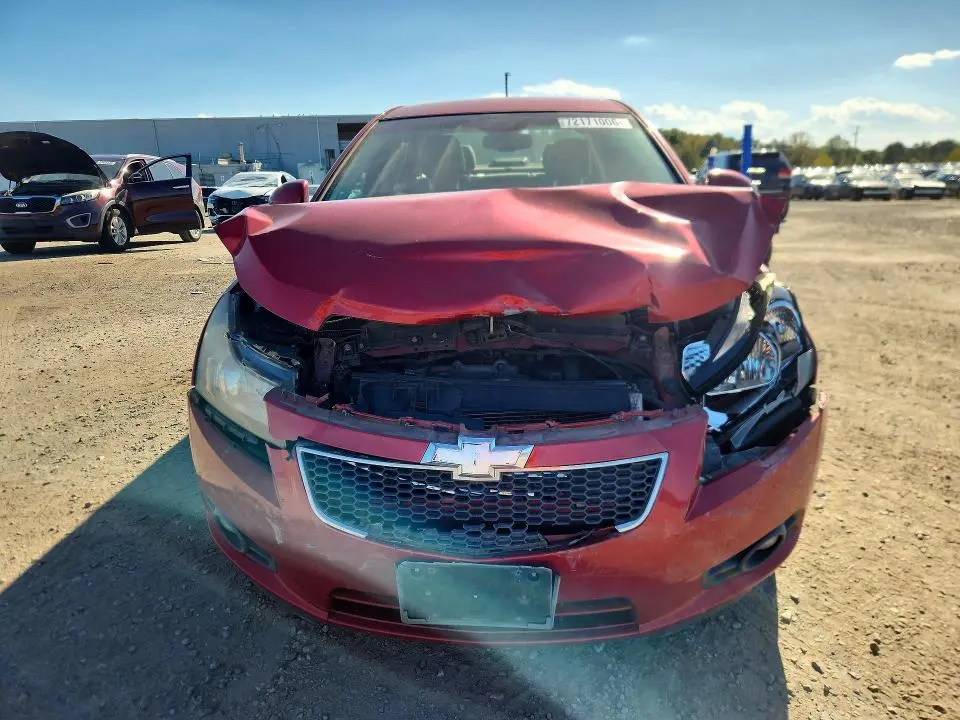 2013 CHEVROLET CRUZE LT  
