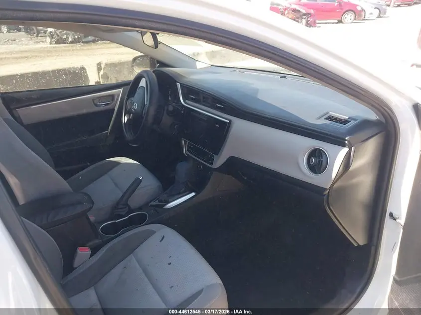 2017 TOYOTA COROLLA LE