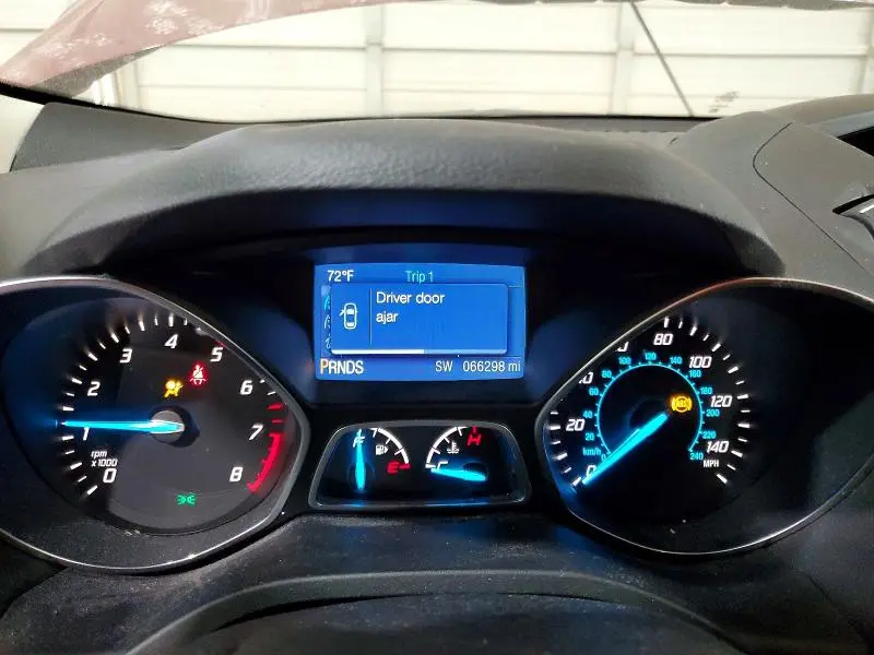 2015 FORD ESCAPE S  