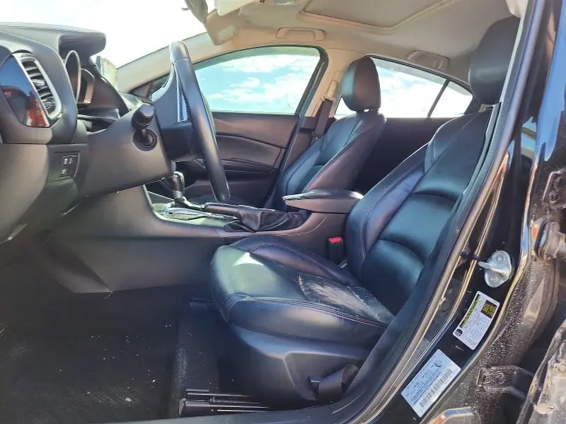 2015 MAZDA 3 GRAND TOURING  
