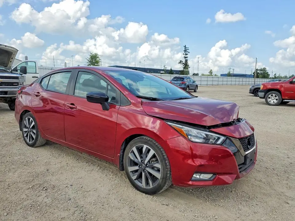 2020 NISSAN VERSA SR  