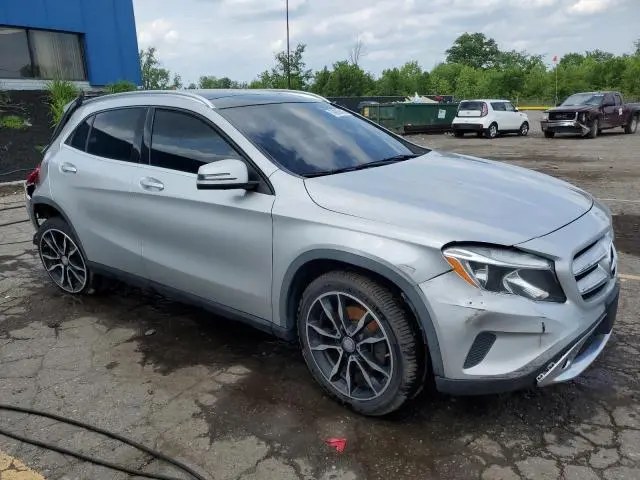 2017 MERCEDES-BENZ GLA 250 4MATIC  
