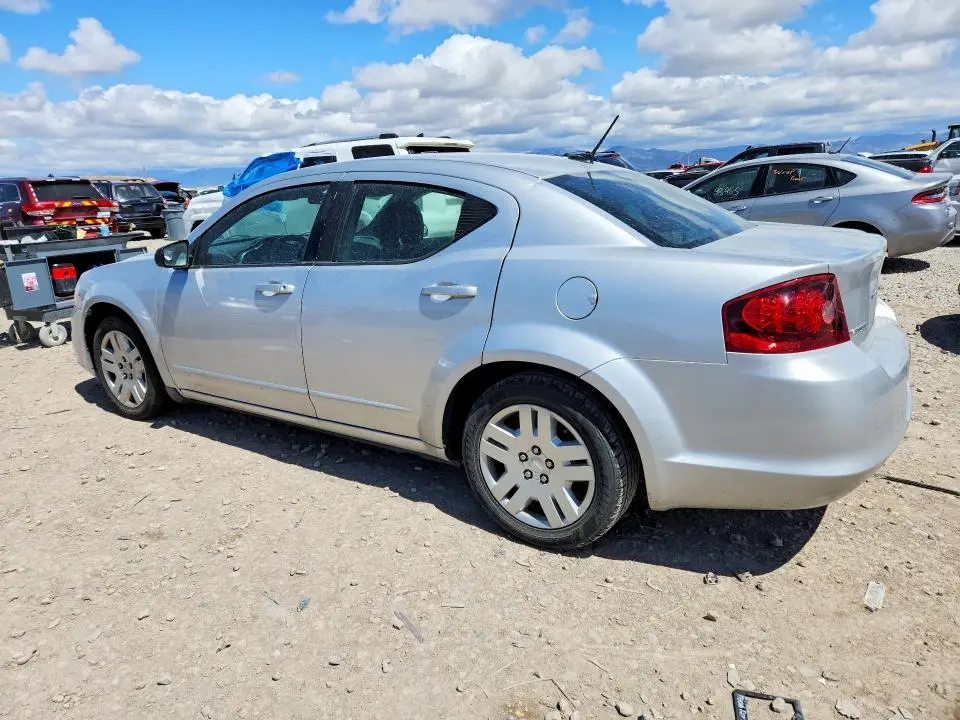 2012 DODGE AVENGER SE  