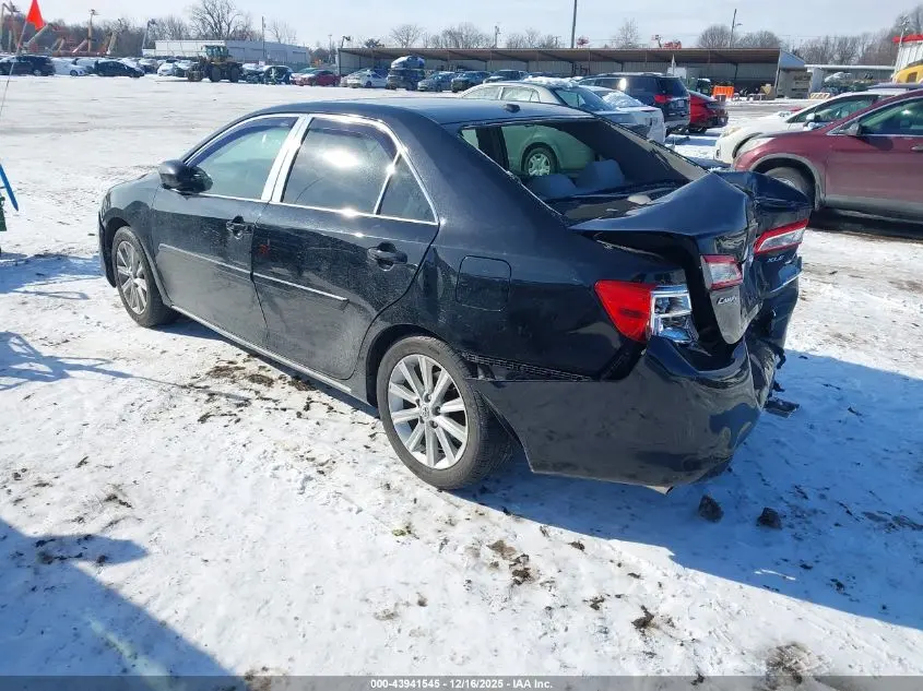 2013 TOYOTA CAMRY XLE V6
