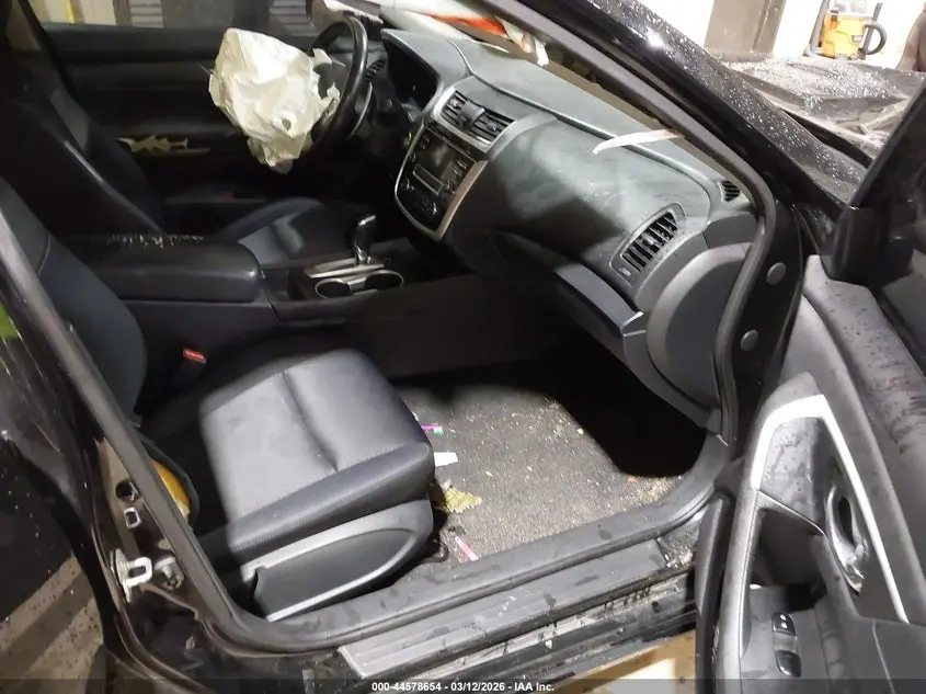 2018 NISSAN ALTIMA 2.5 SR