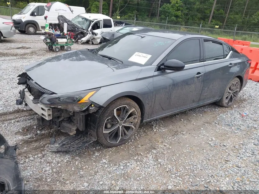 2024 NISSAN ALTIMA SR FWD