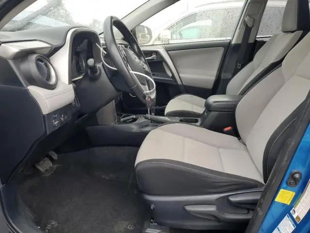 2017 TOYOTA RAV4 XLE  