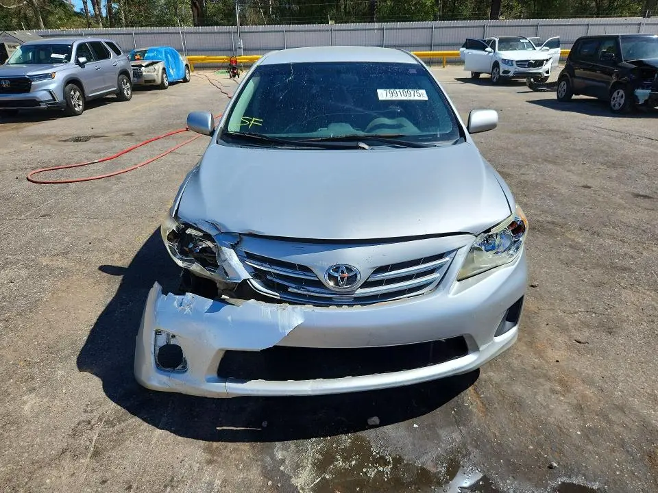 2013 TOYOTA COROLLA LE  
