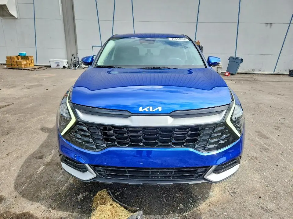 2025 KIA SPORTAGE EX  