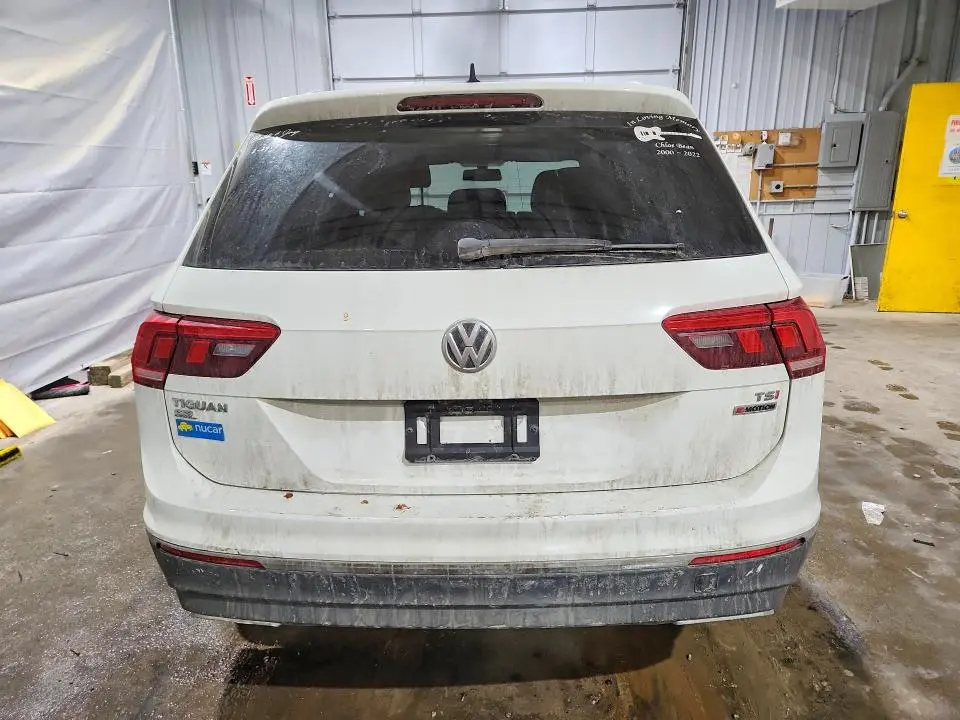 2018 VOLKSWAGEN TIGUAN SE  