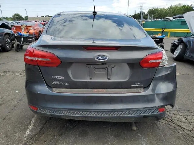 2016 FORD FOCUS SE  