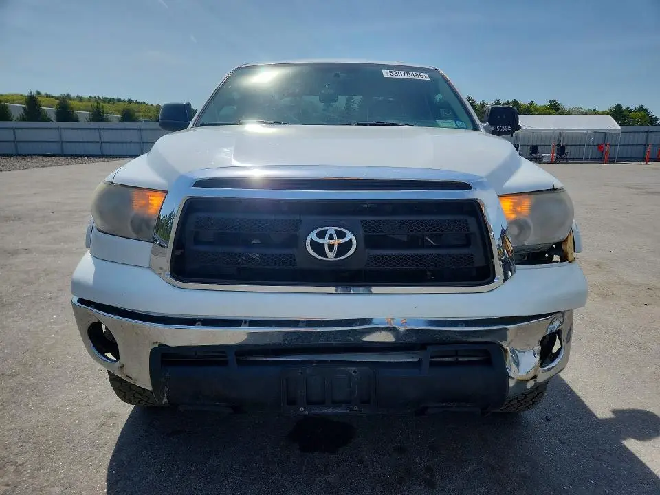 2013 TOYOTA TUNDRA CREWMAX SR5  