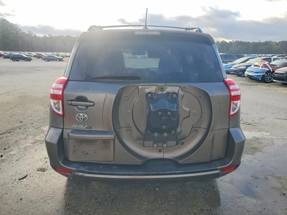 2012 TOYOTA RAV4 BASE  