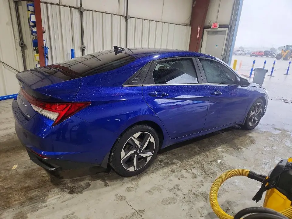 2023 HYUNDAI ELANTRA LIMITED  