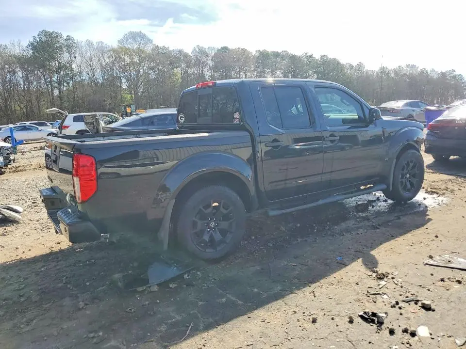 2020 NISSAN FRONTIER SV  