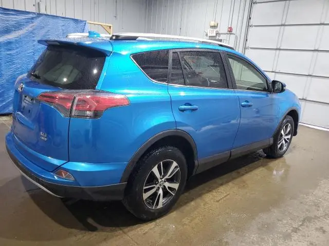 2017 TOYOTA RAV4 XLE  