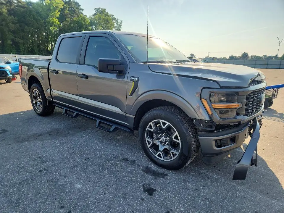 2024 FORD F150 STX  