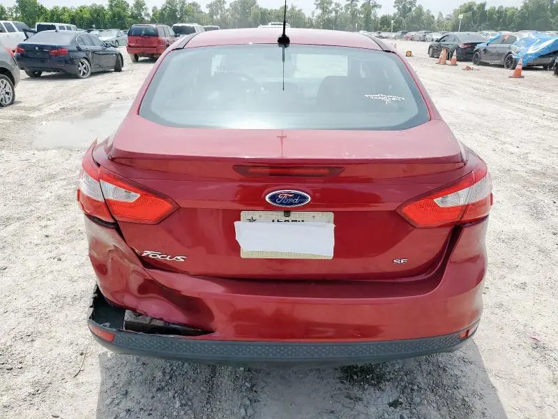 2014 FORD FOCUS SE  