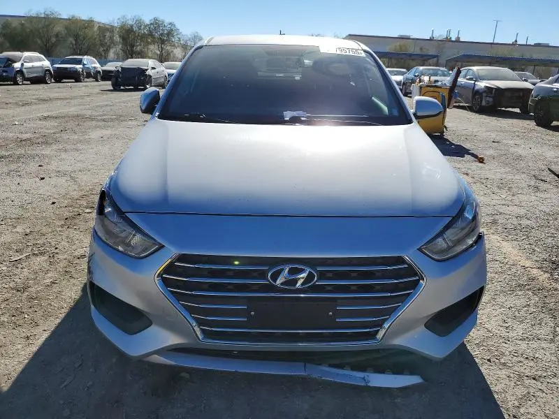 2021 HYUNDAI ACCENT SE  