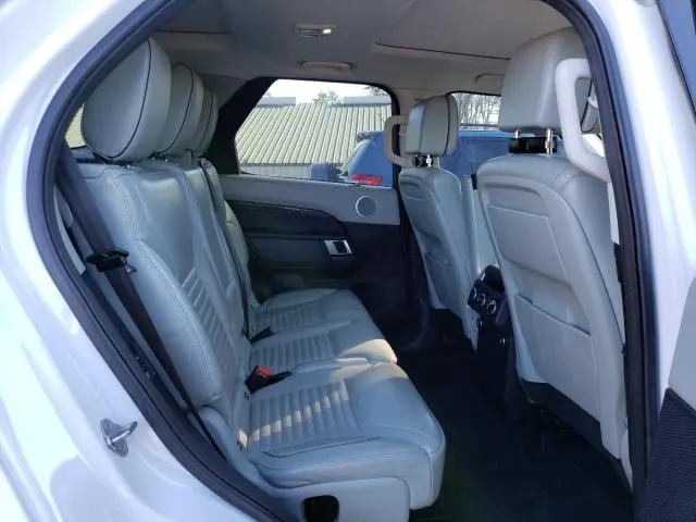 2018 LAND ROVER DISCOVERY HSE LUXURY