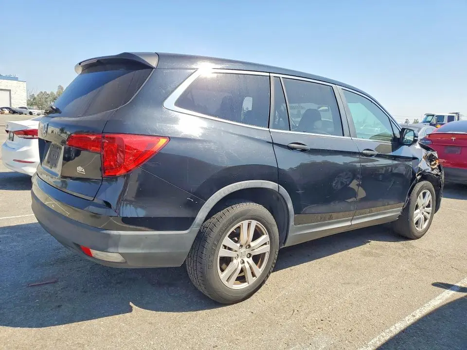 2016 HONDA PILOT LX  