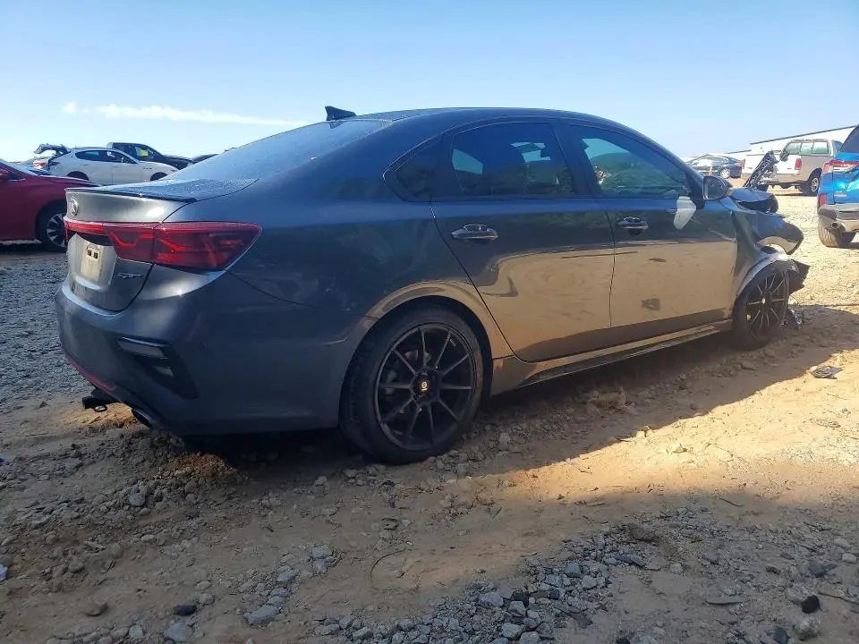 2021 KIA FORTE GT  