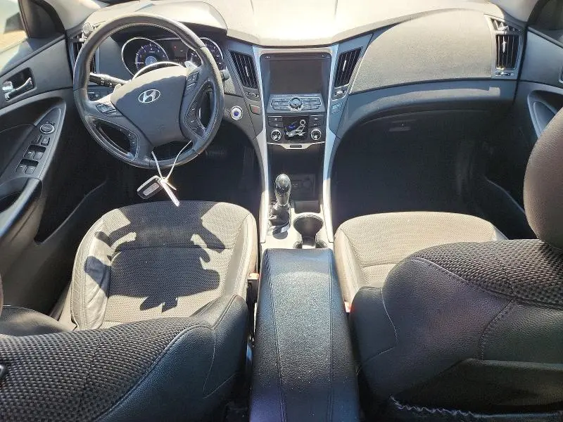 2012 HYUNDAI SONATA SE  