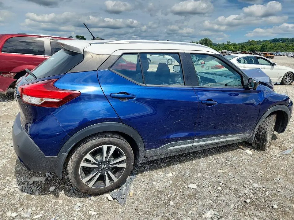 2020 NISSAN KICKS SR  