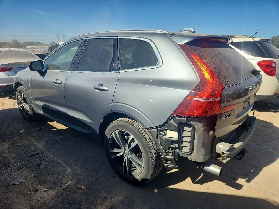 2019 VOLVO XC60 T5  