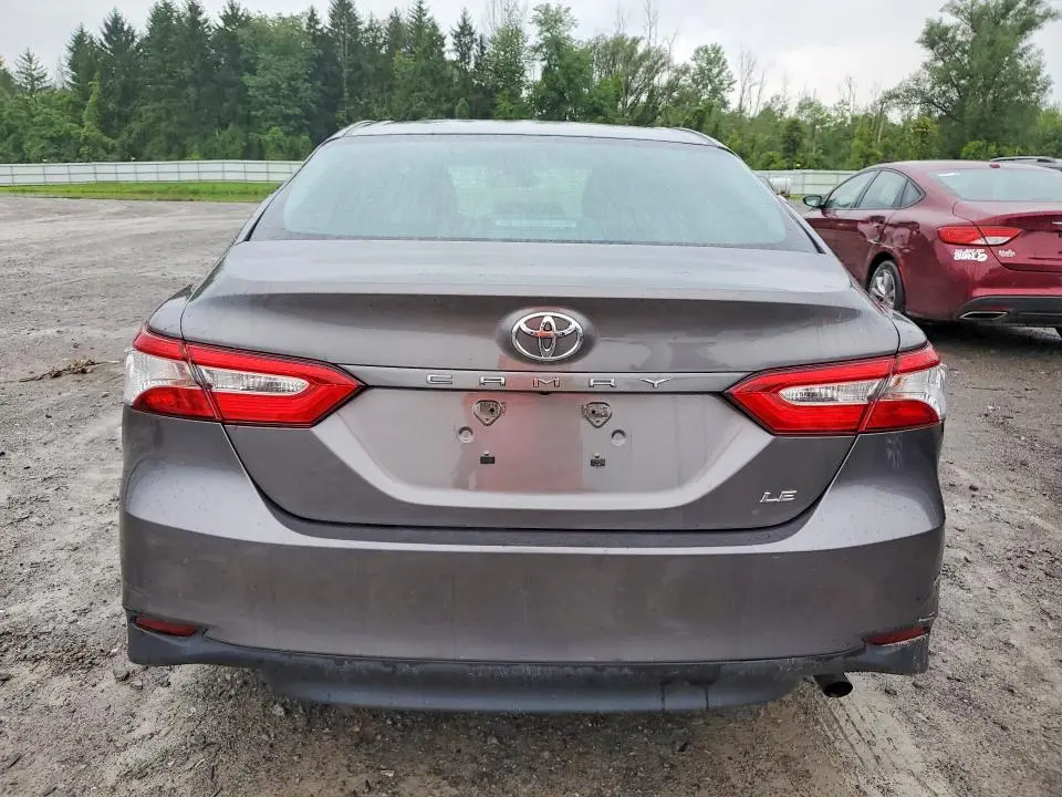 2018 TOYOTA CAMRY LE  
