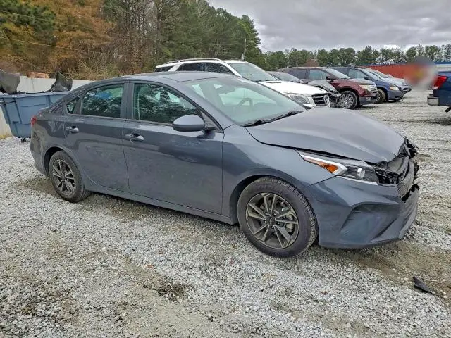 2023 KIA FORTE LX  