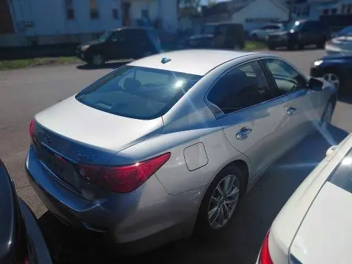 2015 INFINITI Q50 BASE  
