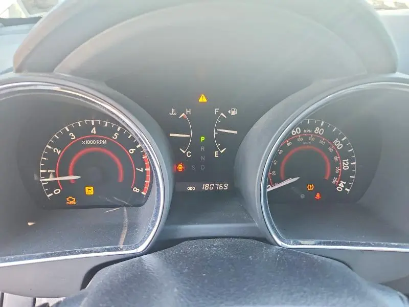 2010 TOYOTA HIGHLANDER SPORT  