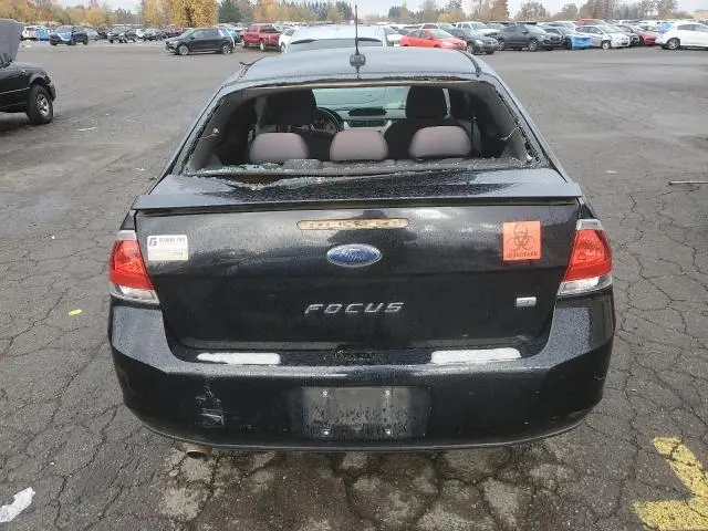 2010 FORD FOCUS SE  