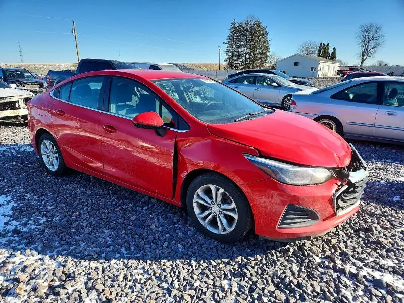 2019 CHEVROLET CRUZE LT  