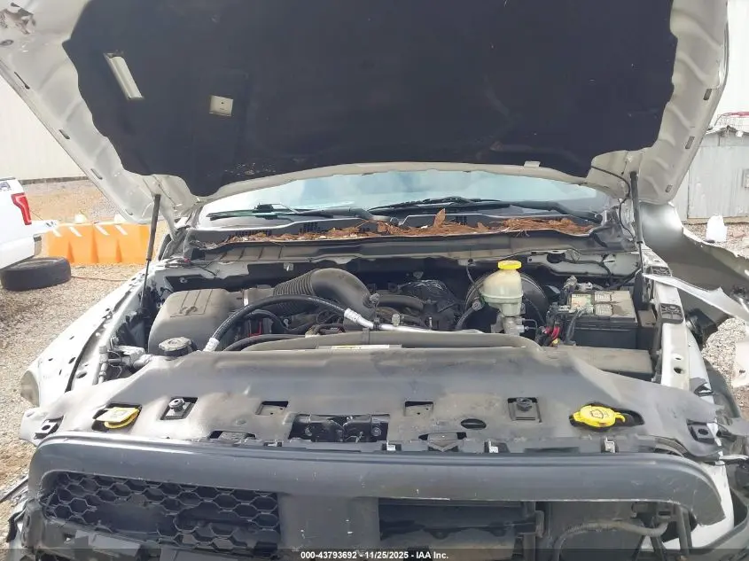 2017 RAM 1500 TRADESMAN  4X2 6'4 BOX