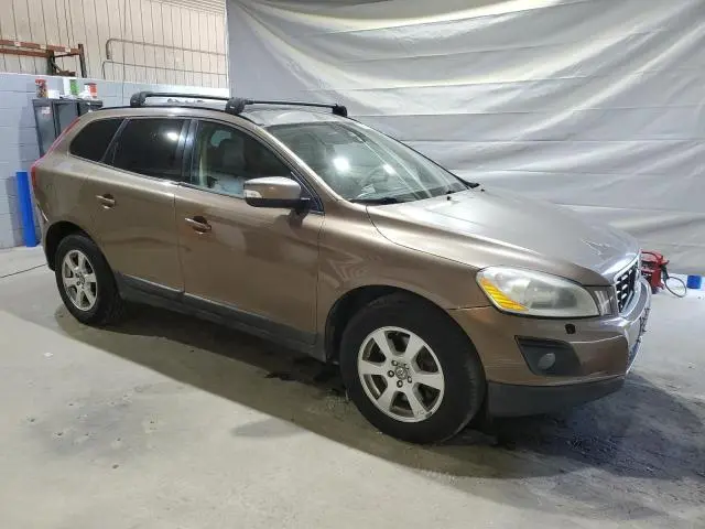 2010 VOLVO XC60 3.2  