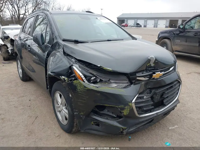 2020 CHEVROLET TRAX FWD LT