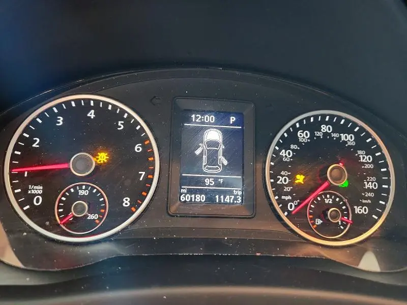2017 VOLKSWAGEN TIGUAN S  