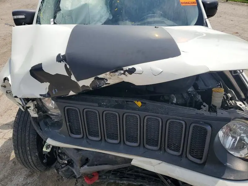 2015 JEEP RENEGADE TRAILHAWK  