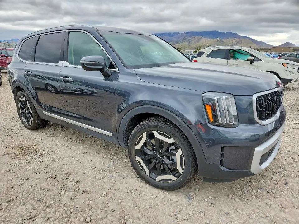 2024 KIA TELLURIDE EX  