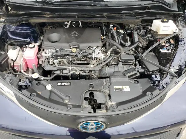 2021 TOYOTA SIENNA LE