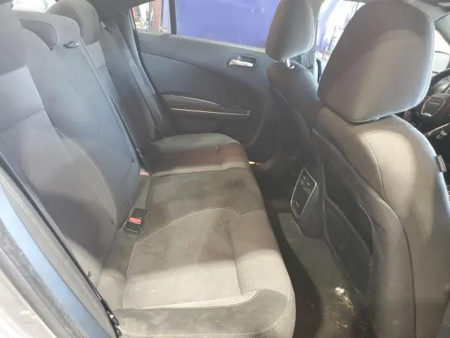 2015 DODGE CHARGER SE  