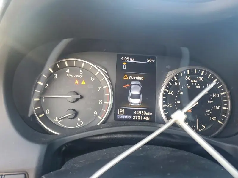 2019 INFINITI Q50 LUXE  