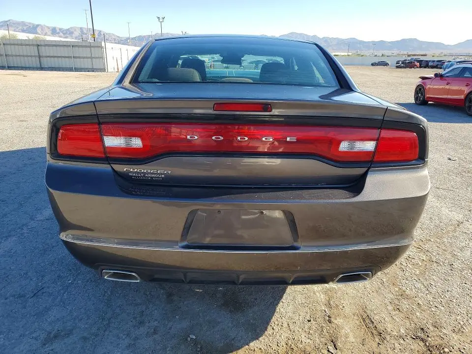 2014 DODGE CHARGER SE  