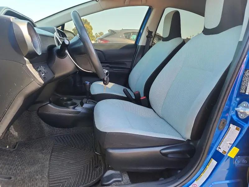 2018 TOYOTA PRIUS C   