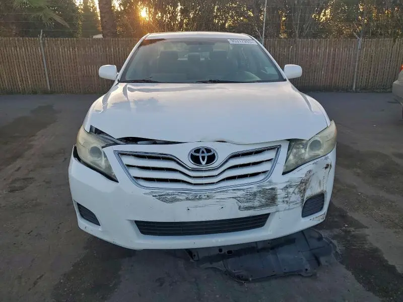 2010 TOYOTA CAMRY BASE  