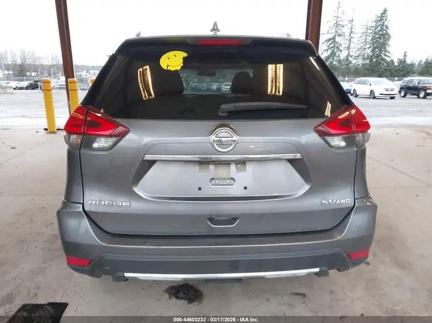 2018 NISSAN ROGUE SV