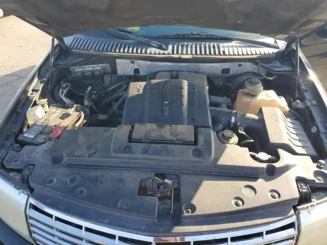 2011 LINCOLN NAVIGATOR   