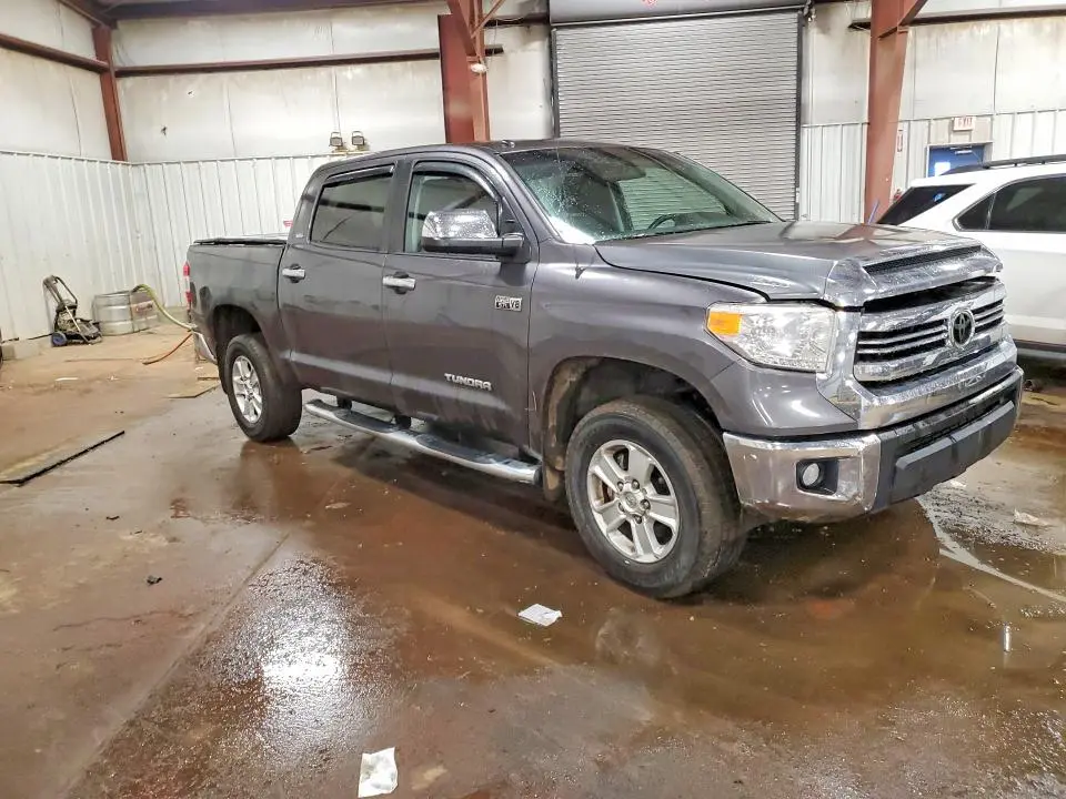 2016 TOYOTA TUNDRA SR5  